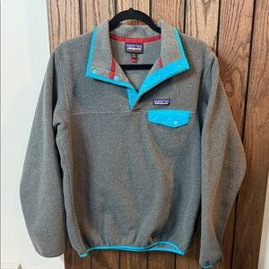 Patagonia Gray Fleece with Turquoise Details